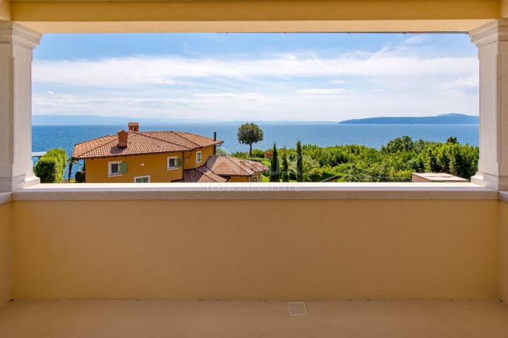 OPATIJA RIVIERA - newly built Mediterranean villa on a cliff, first row to the sea