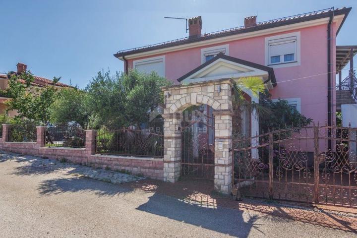 ISTRIEN, UMAG - Apartmenthaus in der Nähe des Stadtzentrums