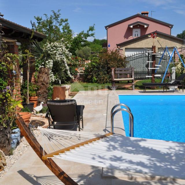 ISTRIEN, UMAG - Apartmenthaus in der Nähe des Stadtzentrums