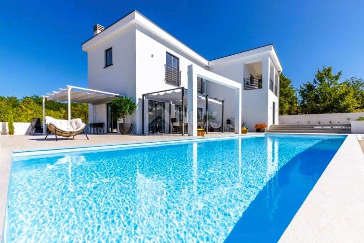 ISTRIA, KANFANAR - Luxury house in a quiet location