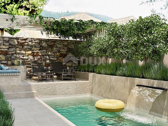 ISTRIA, KAŠTELIR - Renovated Istrian stone house with swimming pool!