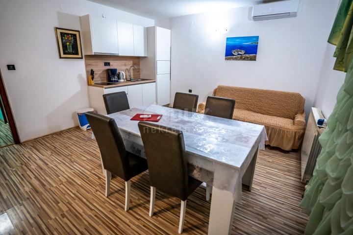 ZADAR, BIBINJE - apartmanska kuća u blizini plaže