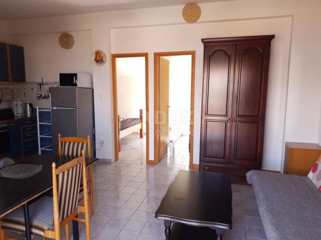 PAG ISLAND, PAG TOWN - semi-detached house 180 m2 for tourism