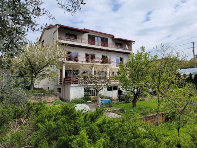 OPATIJA, MATULJI – Sensationelle Lage und Preis für 725 €/m2