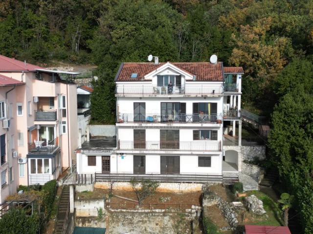 OPATIJA - part of a house with a sea view with 2 apartments and 1 apartment