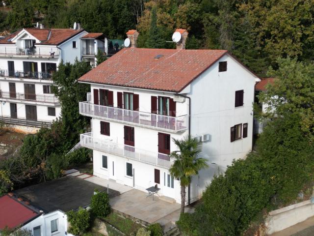 OPATIJA - part of a house with a sea view with 2 apartments and 1 apartment