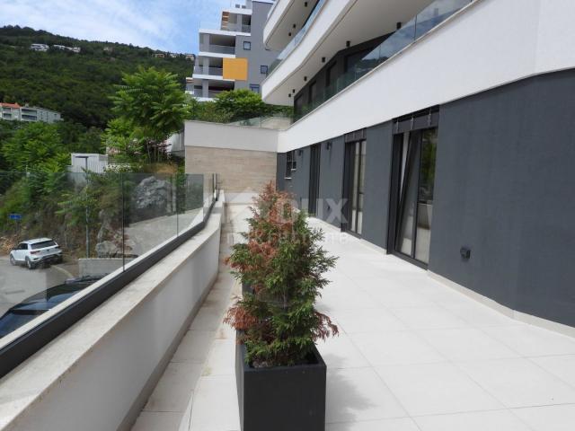 OPATIJA- stan u novogradnji 143m2 s pogledom na more+ okućnica 57m2- APARTMAN 3