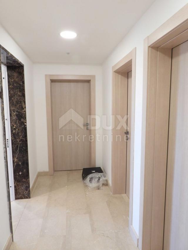 OPATIJA- stan u novogradnji 143m2 s pogledom na more+ okućnica 57m2- APARTMAN 3