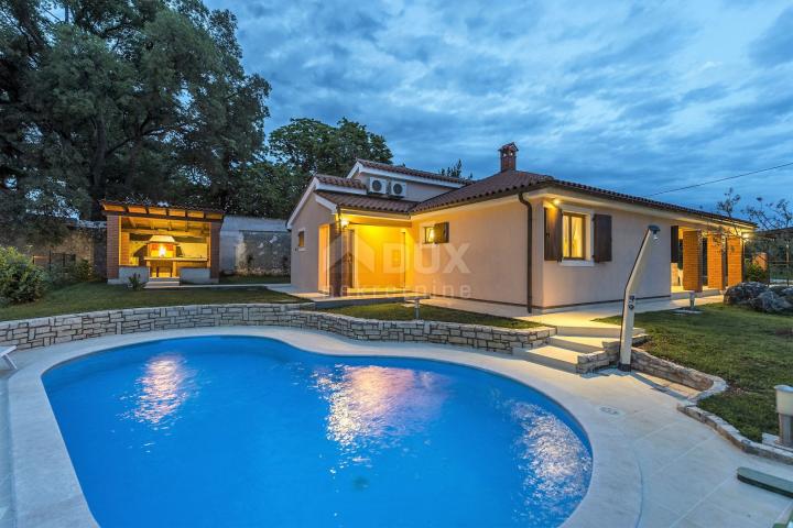 ISTRIEN, POREČ - Luxuriöse Einfamilienhäuser mit Pool und Garten in der Nähe von Poreč