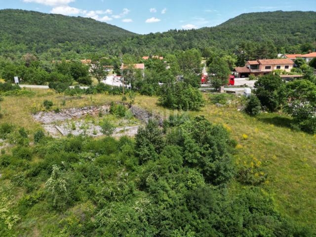 MATULJI, JURDANI, RUPA- građevinsko zemljište 9000m2 s GRAĐ. DOZVOLOM za halu i poslovno stambenu zg