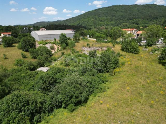 MATULJI, JURDANI, RUPA- građevinsko zemljište 9000m2 s GRAĐ. DOZVOLOM za halu i poslovno stambenu zg