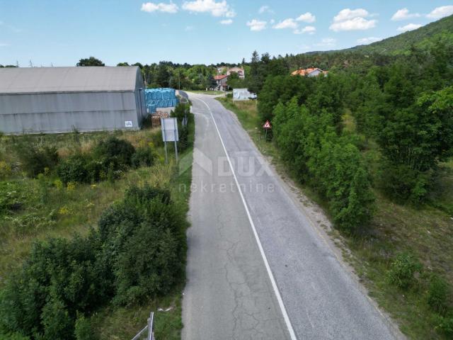 MATULJI, JURDANI, RUPA- građevinsko zemljište 9000m2 s GRAĐ. DOZVOLOM za halu i poslovno stambenu zg