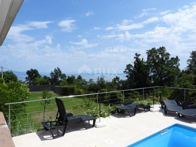 OPATIJA, IČIĆI, POLJANE- villa 500m2 s pogledom na more i bazenom + okoliš  1600m2