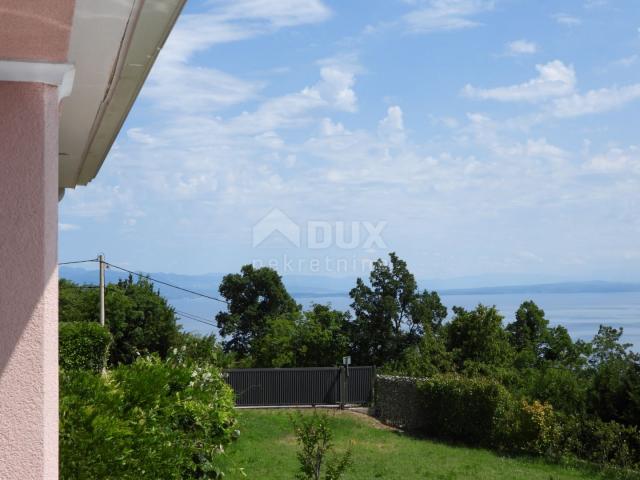 OPATIJA, IČIĆI, POLJANE- villa 500m2 s pogledom na more i bazenom + okoliš  1600m2