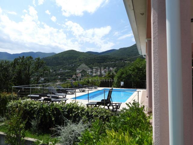 OPATIJA, IČIĆI, POLJANE- villa 500m2 s pogledom na more i bazenom + okoliš  1600m2