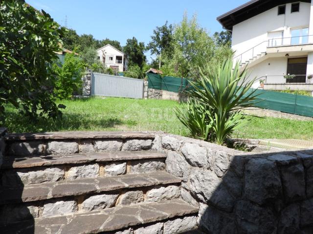 OPATIJA, IČIĆI, POLJANE- villa 500m2 s pogledom na more i bazenom + okoliš  1600m2