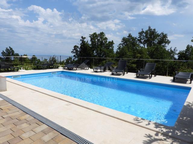 OPATIJA, IČIĆI, POLJANE- villa 500m2 s pogledom na more i bazenom + okoliš  1600m2