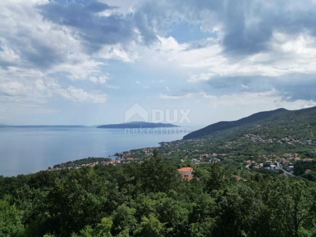 OPATIJA, IČIĆI, POLJANE- villa 500m2 s pogledom na more i bazenom + okoliš  1600m2