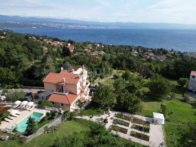 OPATIJA, LOVRAN – Mehrfamilienhaus von 700 m2 mit Swimmingpool + 6000 m2 Grundstück mit einem Projek