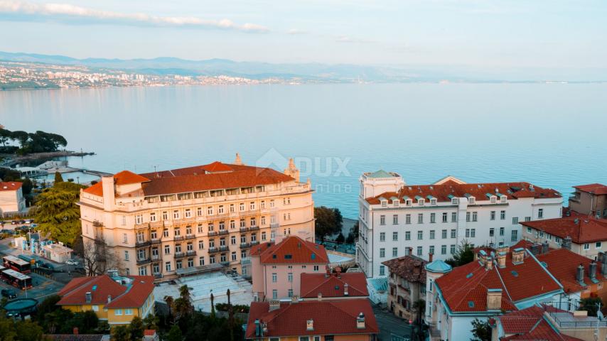 OPATIJA, ZENTRUM – einzigartig möbliertes Anwesen im Zentrum von Opatija mit Swimmingpool, 200 Meter