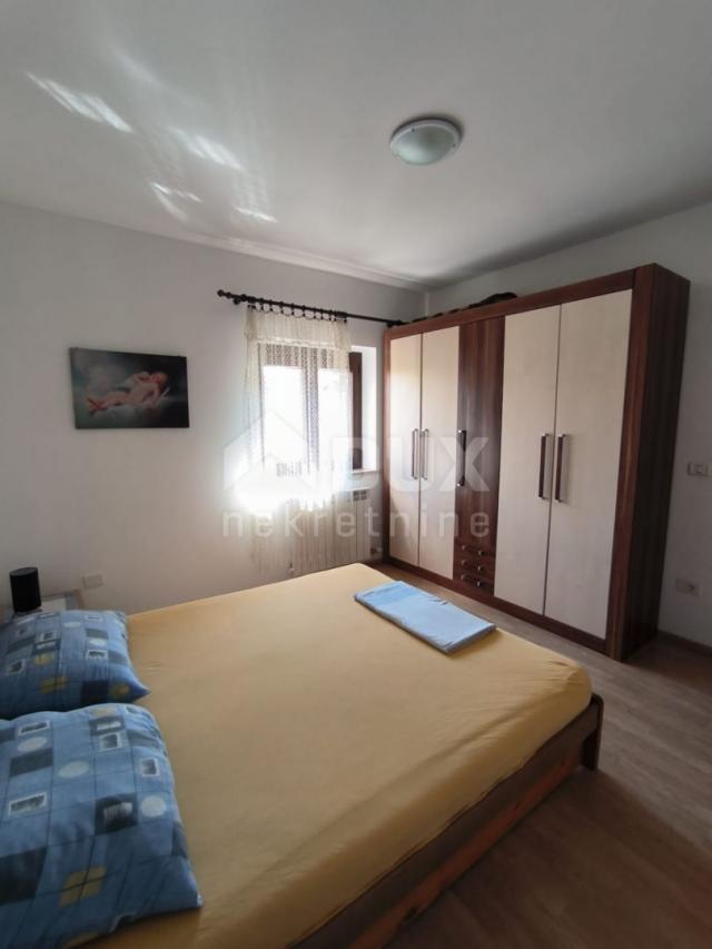 ISTRA, PULA - Apartmanska kuća na mirnoj i traženoj lokaciji!