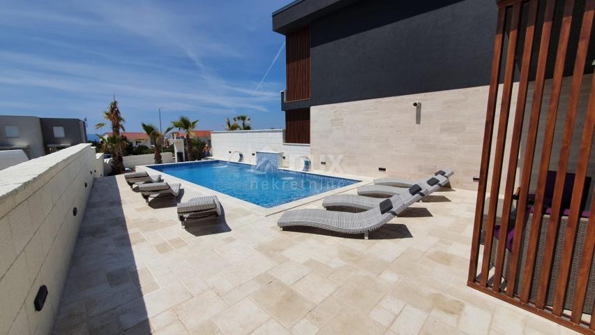 ISLAND OF PAG, NOVALJA, - luxury 4 bedroom + living room apartment with pool