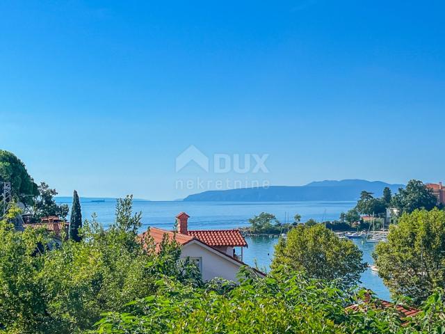 OPATIJA, IKA – GELEGENHEIT! Freistehendes Haus nur 80m vom Meer entfernt!