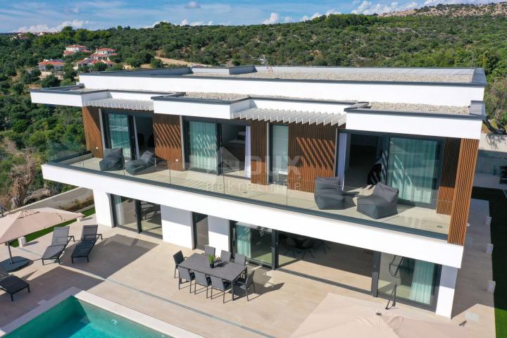 THE ISLAND OF PAG, JAKIŠNICA - an exceptional modern villa with a swimming pool