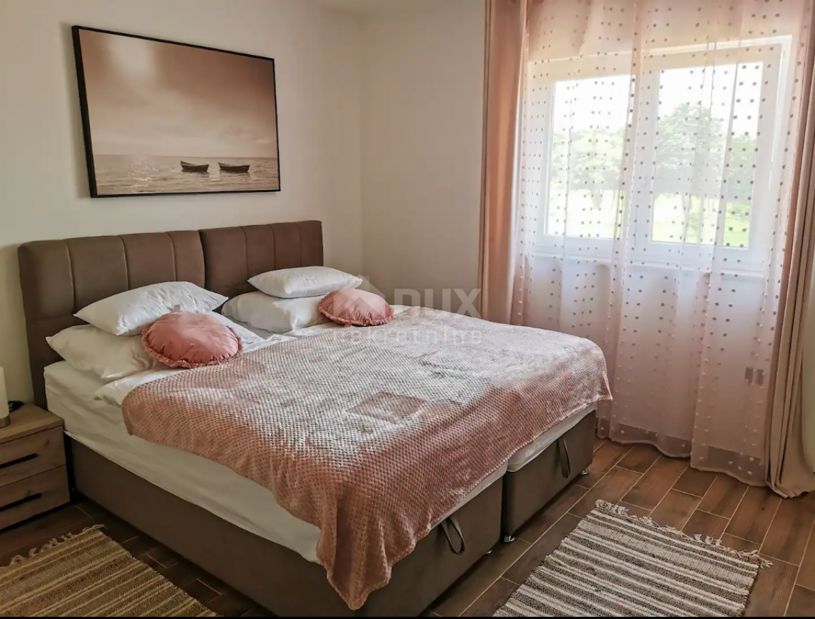 ISTRIA, BARBAN - Luxury villa with auxiliary facility