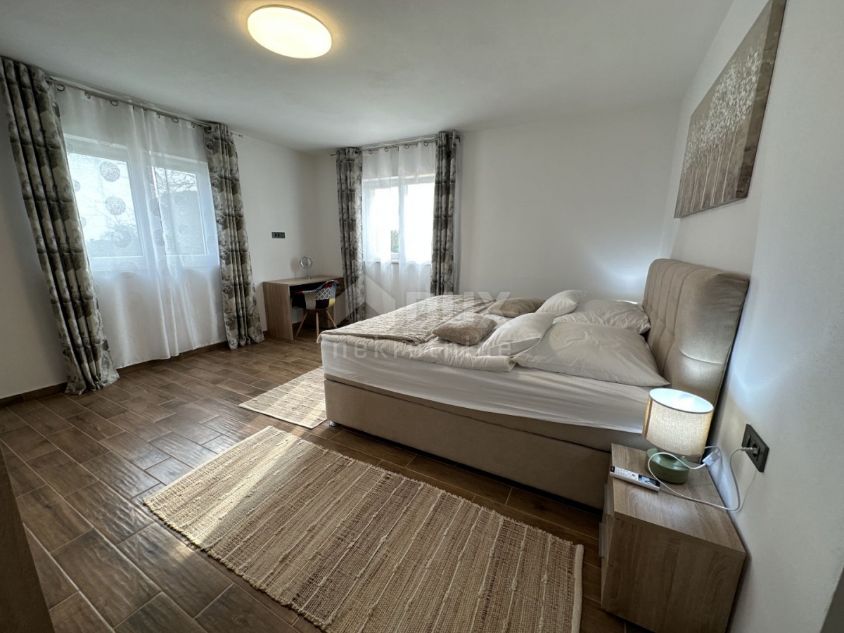 ISTRIA, BARBAN - Luxury villa with auxiliary facility