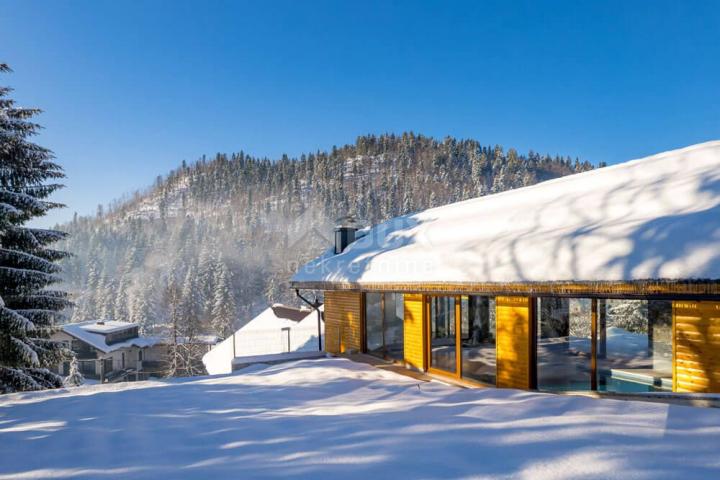 GORSKI KOTAR, TRŠĆE - Luksuzna vila s bazenom u srcu prirode