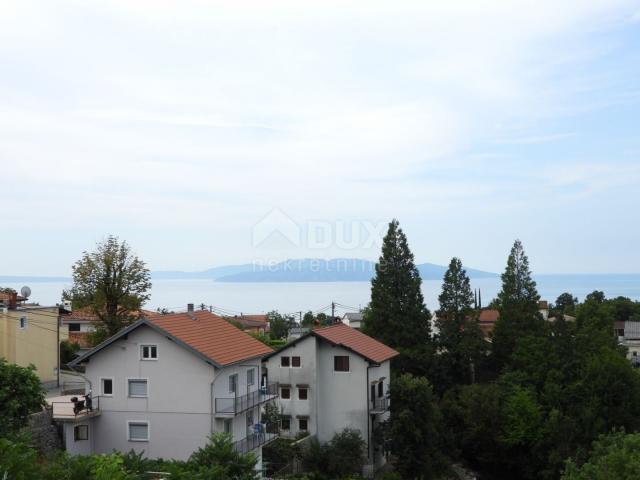 OPATIJA, KASTAV, TRINAJSTIĆI- kuća 110m2 s pogledom na more + garaža 90m2 + pomoćne zgrade 45m2 + ok