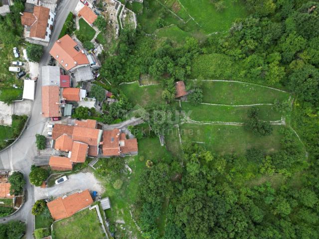 OPATIJA, KASTAV, TRINAJSTIĆI - Haus 110m2 mit Meerblick + Garage 90m2 + Nebengebäude 45m2 + Umgebung