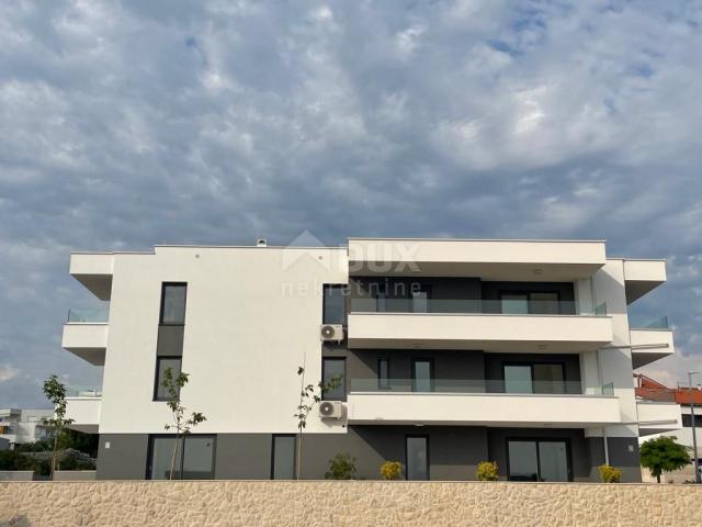 ISLAND OF PAG, NOVALJA - apartment in new building top location 2 bedrooms + living room