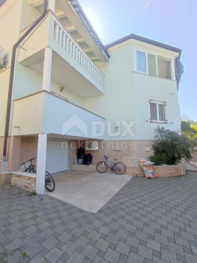 ISTREN, FAŽANA - Apartmenthaus mit Meerblick, 360m2