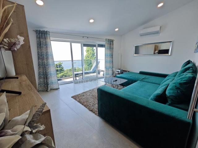 CRIKVENICA - Perfect penthouse in a perfect location!