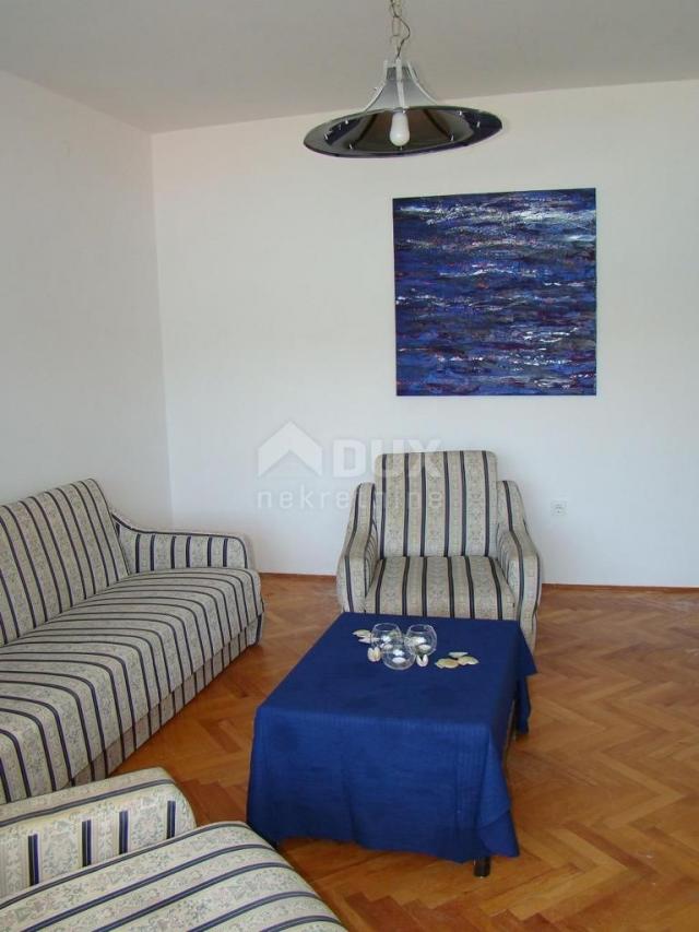 OTOK PAG, GRAD PAG, apartman 50 m od mora, predivan pogled