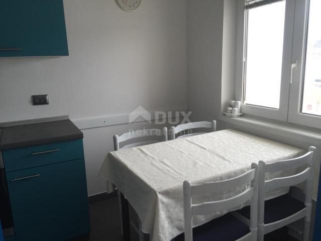 OTOK PAG, GRAD PAG, apartman 50 m od mora, predivan pogled