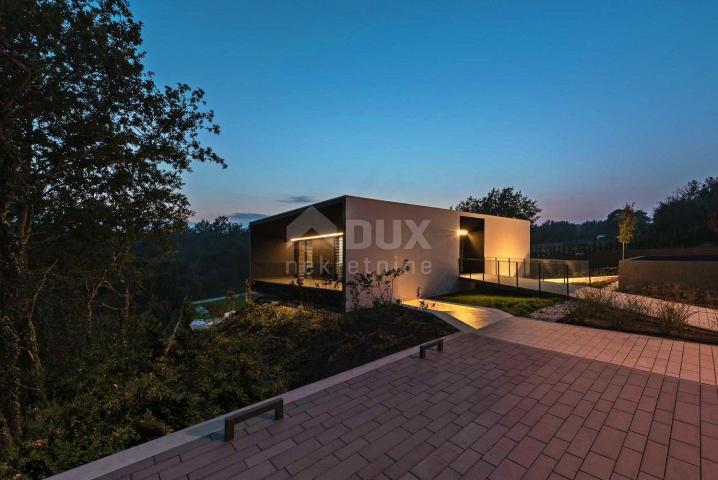 ISTRIA, POREČ - Impressive designer house with swimming pool