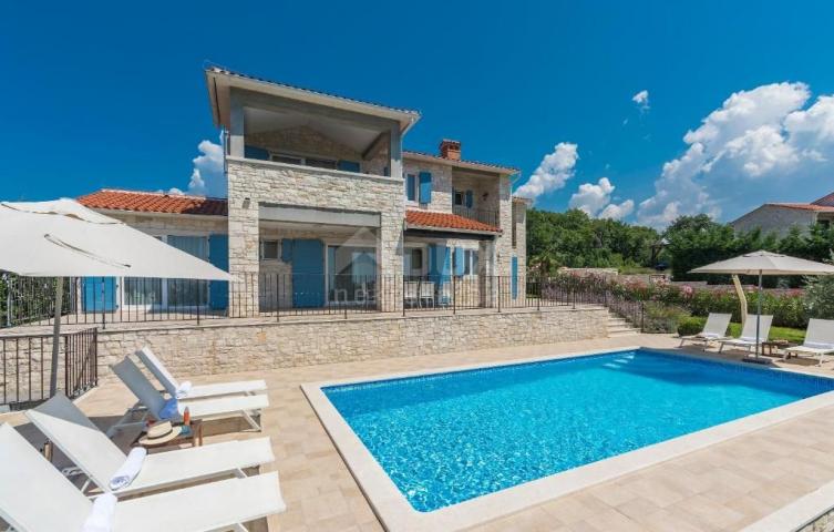 ISTRIA, VIŠNJAN - Stone villa with sea view