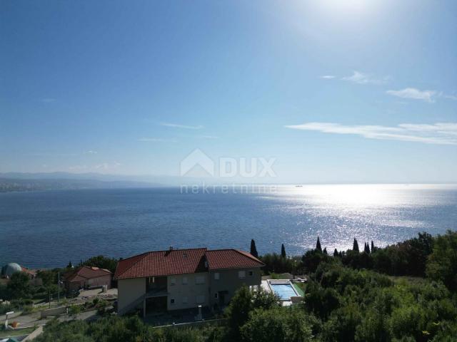 OPATIJA, CENTER - 3 plots of land for the construction of 3 villas with swimming pool with building 