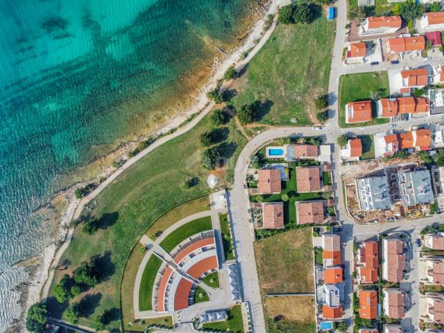 PULA, MEDULIN - Wohnung im Erdgeschoss eines neuen Gebäudes 100 Meter vom Meer entfernt, zwei Schlaf