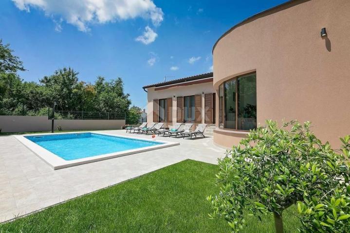 ISTRIEN, LABIN - Schöne Villa mit Pool 205 m2