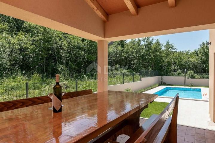 ISTRIEN, LABIN - Schöne Villa mit Pool 205 m2