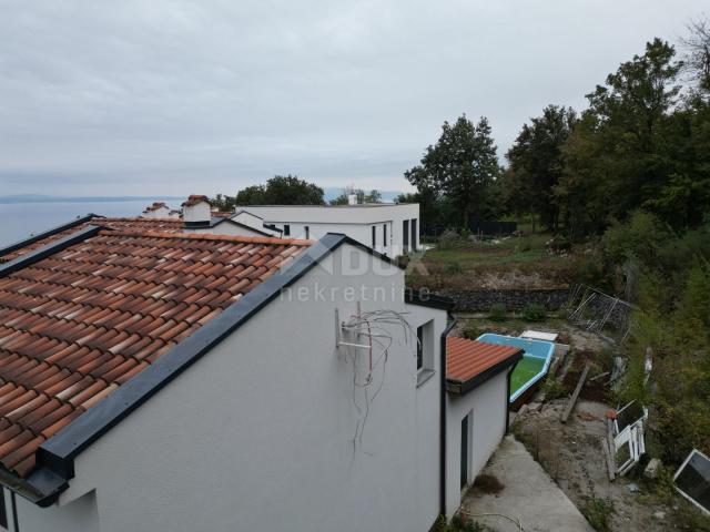 OPATIJA, IČIĆI, POLJANE – Reihenhäuser 590 m2, 5 Einheiten mit Meerblick und 2 Schwimmbädern + Umgeb