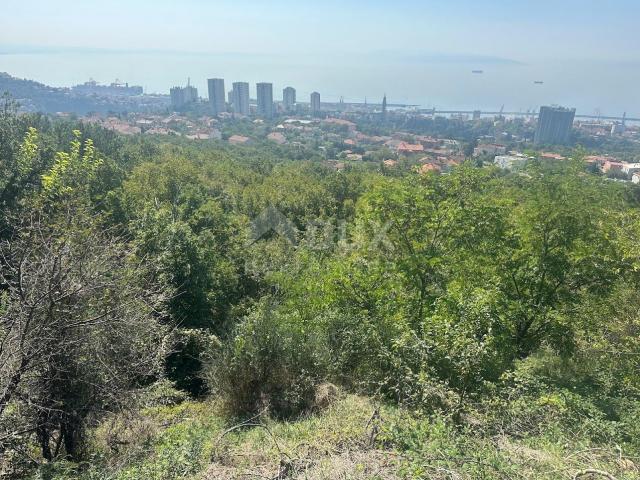 RIJEKA, KOZALA - Baugrundstück 4000m2 mit Panoramablick auf das Meer