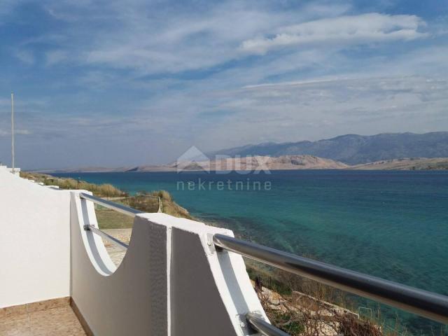 INSEL PAG, PAG - Geräumiges Hotel und Villa 1. Reihe vom Meer entfernt