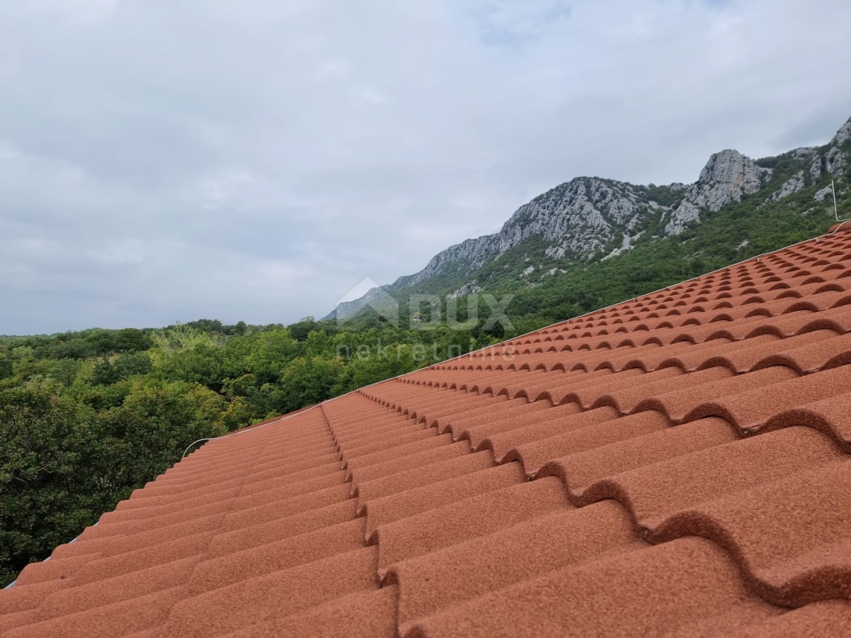 VINODOLSKA DOLINA, BRIBIR - Stan u potkrovlju sa prekrasnim pogledom