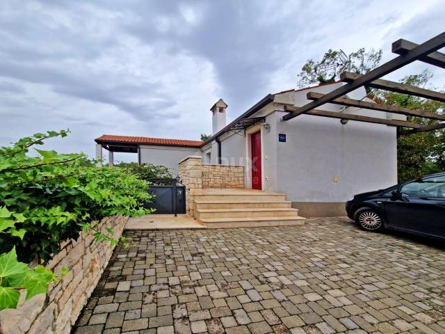 ISTRIA, SVETI LOVREČ - Rural house with swimming pool