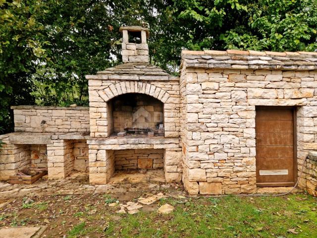 ISTRIA, SVETI LOVREČ - Rural house with swimming pool